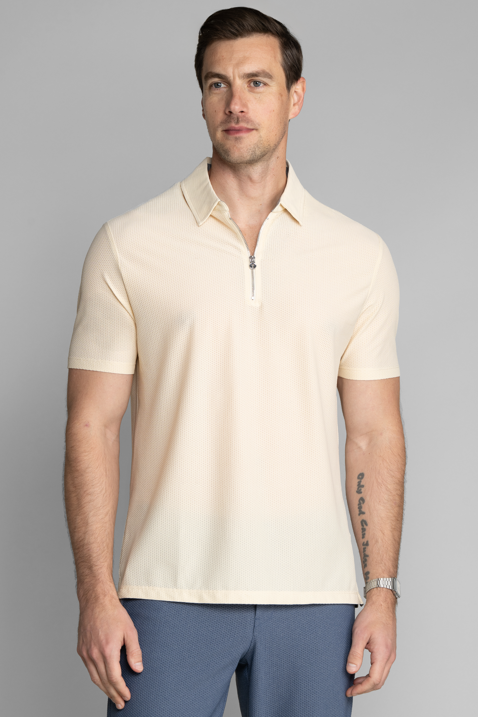 AIR Zip Polo Solid // Ecru