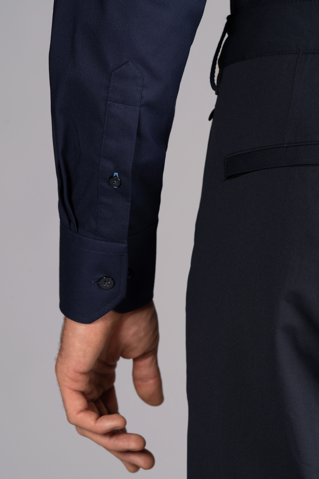 Leader Non-Iron Solid // Navy