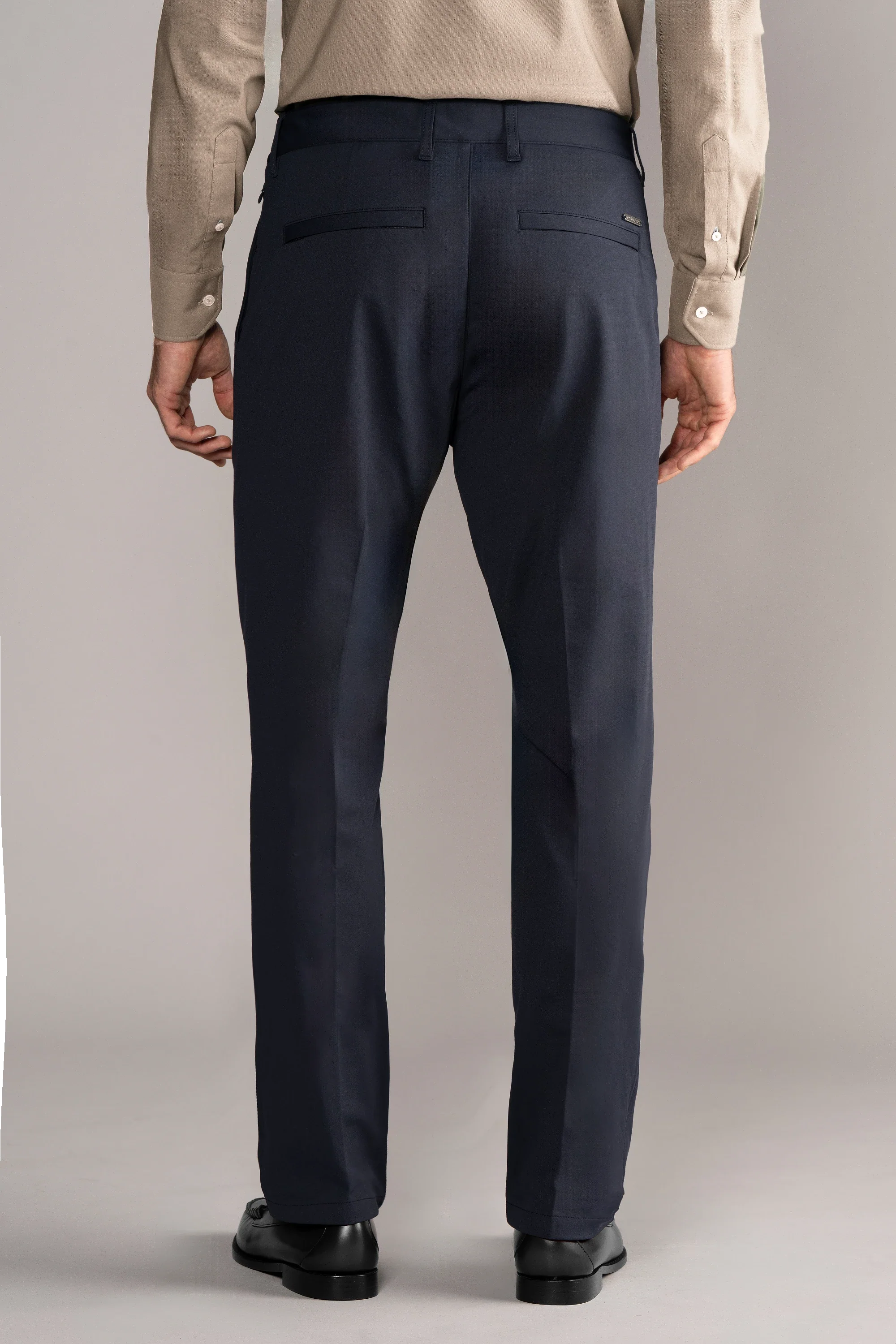 Performance Pleated Pants // Navy