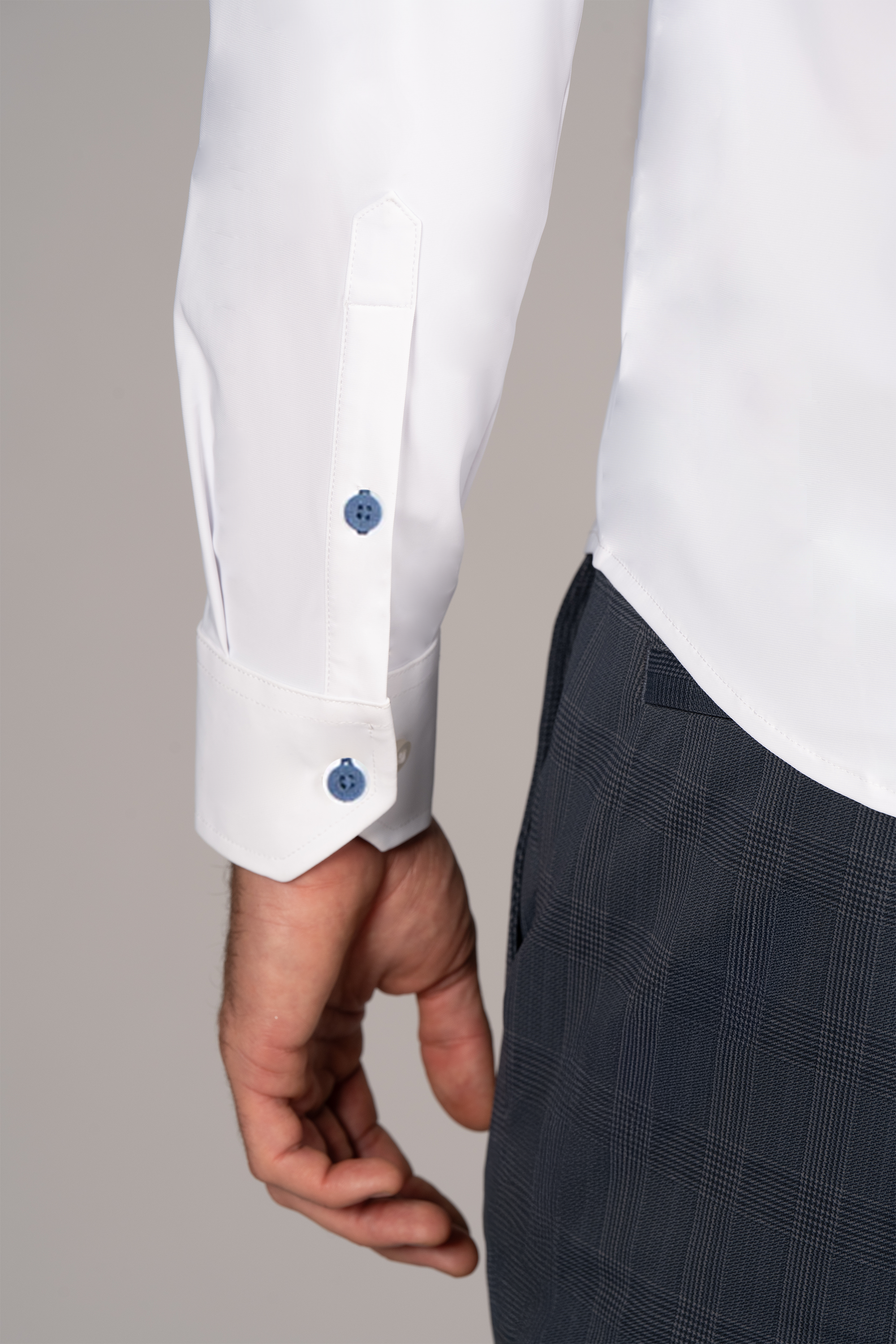 The Event Shirt Solid // White Blue